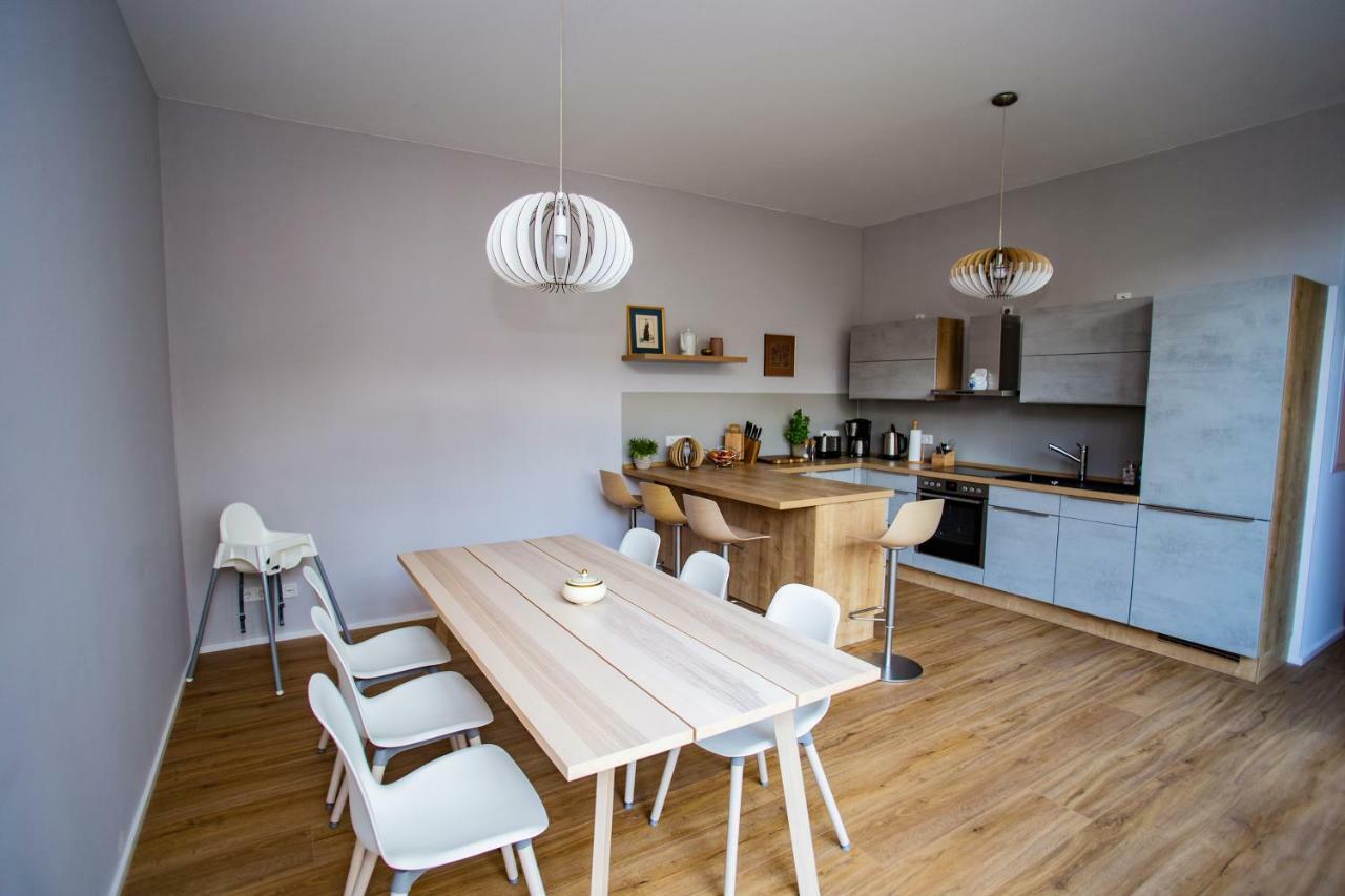 Eckhof Domizil - Grosszuegige Ferienwohnung Mit Kleinem Garten In Der Altstadt Von Гота Екстериор снимка