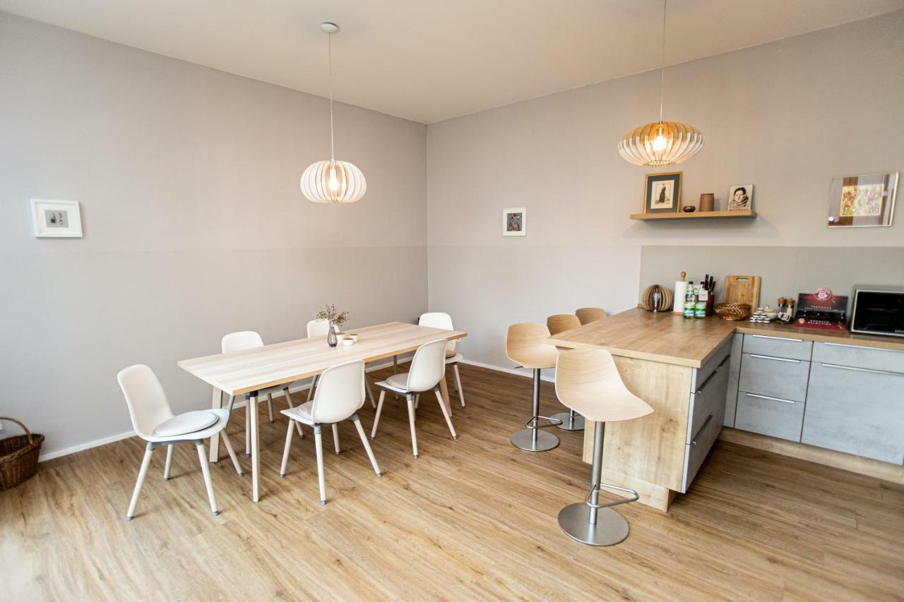 Eckhof Domizil - Grosszuegige Ferienwohnung Mit Kleinem Garten In Der Altstadt Von Гота Екстериор снимка